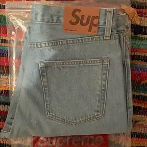 Supreme jeans